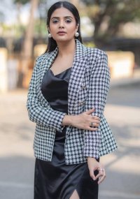 sreemukhi_ teluguvox  11